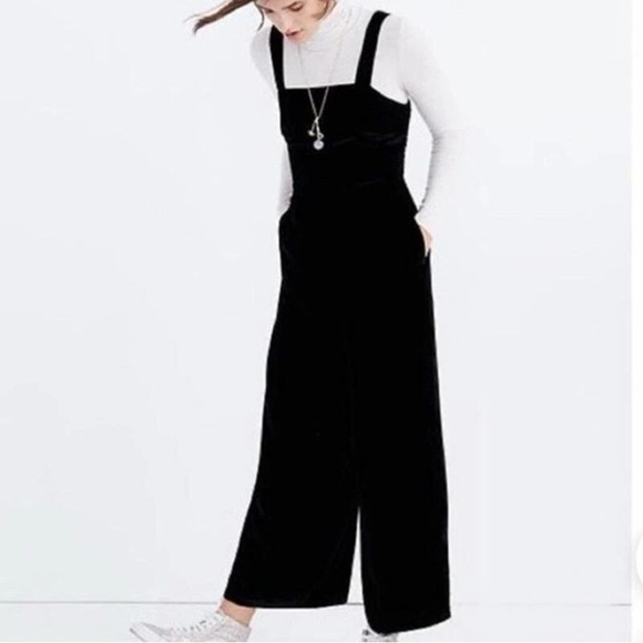 Madewell Crushed Velvet Wide Leg Cropped Jumpsuit – Black –‎ Size 12 - Picture 2 of 9
